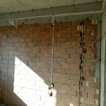 Изграждане електроинсталация тухлена къща